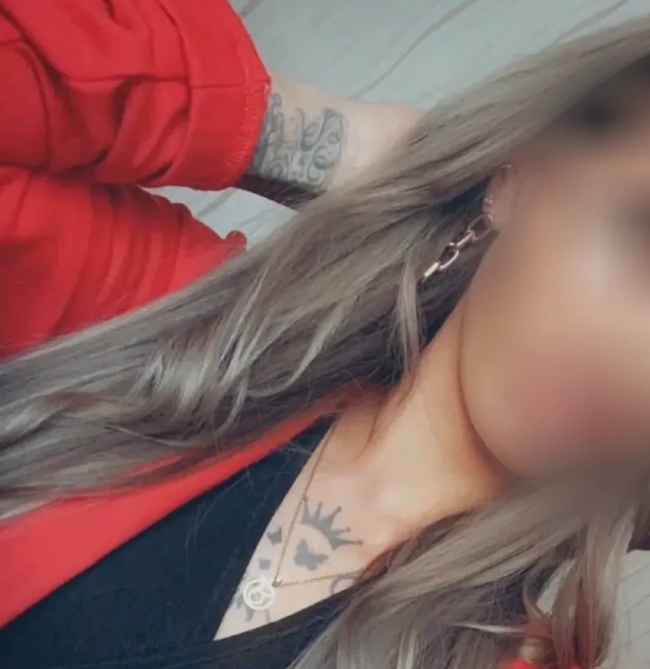 Amina, 32 años